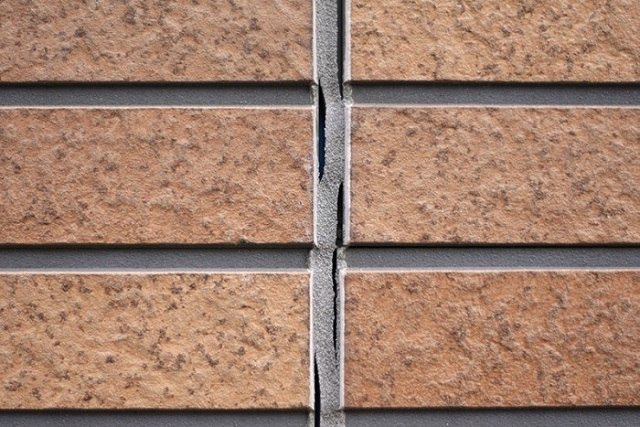 外壁のシーリング（コーキング）工事とは？